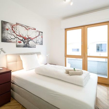 Apartment Duomo Bolzano Luaran gambar