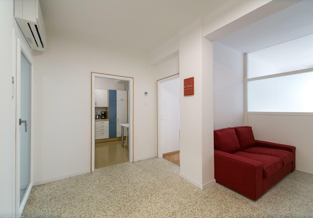 Apartment Duomo Bolzano Luaran gambar