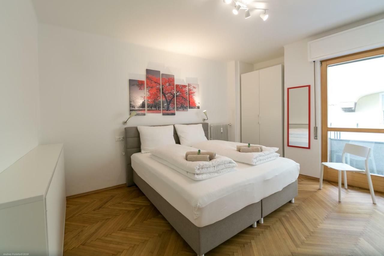 Apartment Duomo Bolzano Luaran gambar